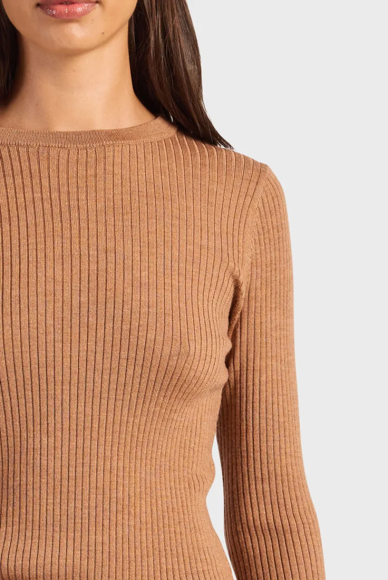 Best Academy Brand Isle Merino Crew