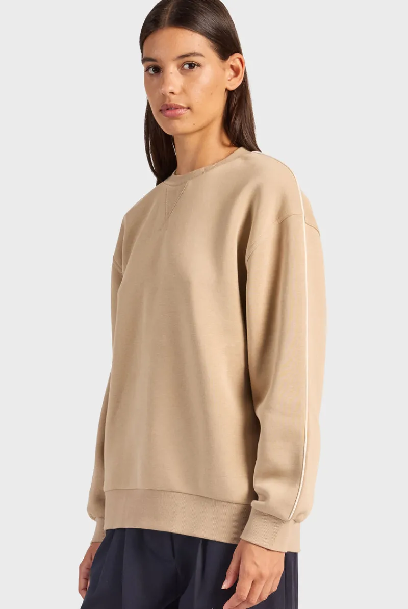 Best Academy Brand Maggie Crew Sweat